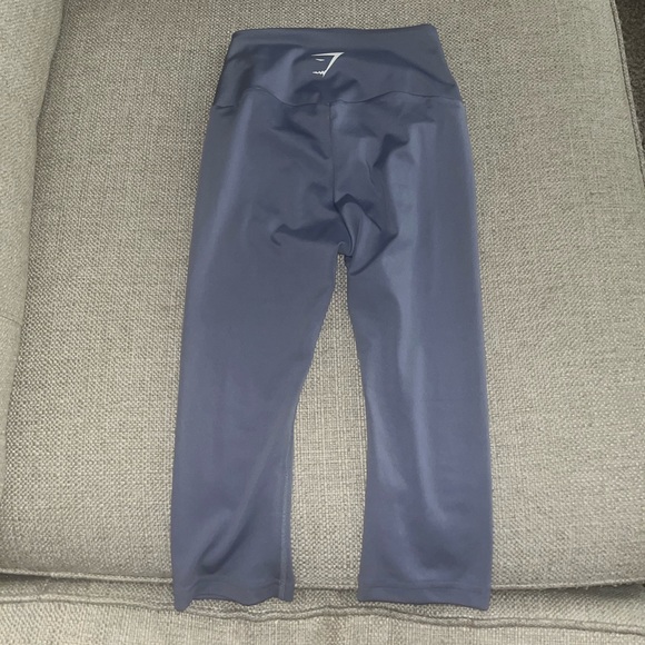 Gymshark Pants - Gymshark lavender cropped leggings, size extra small, never worn!